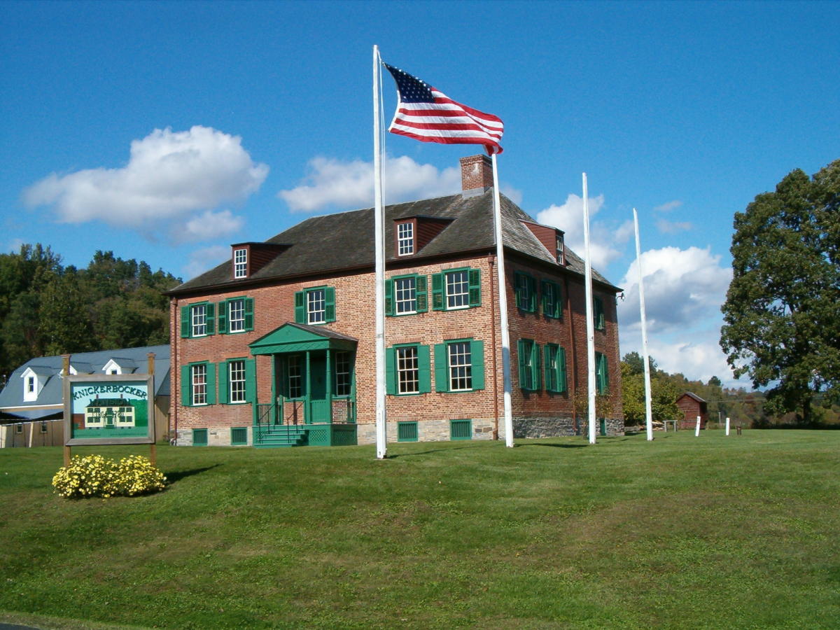 Knickerbocker Mansion Schaghticoke, NY 12154