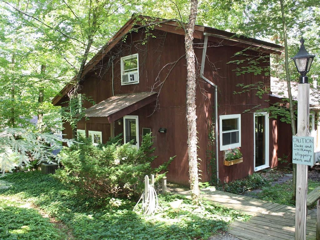 New York Rental by Owner Diamond Point, NY 12824