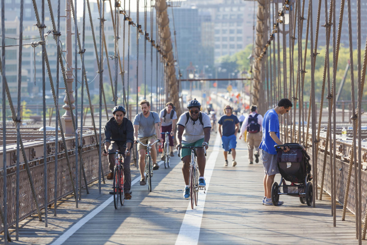 Bike the brooklyn bridge clearance