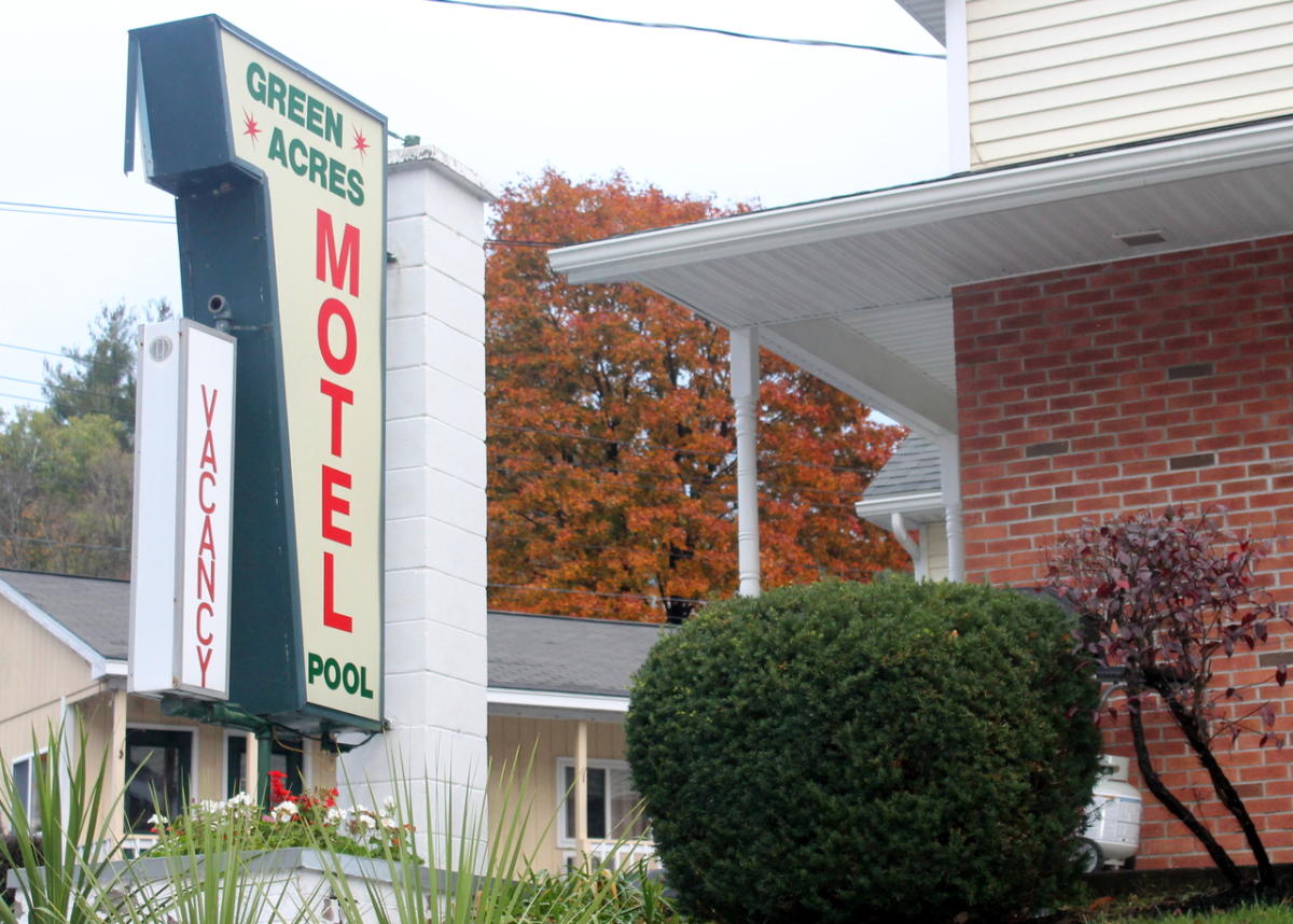 Green Acres Motel Lake NY 12845