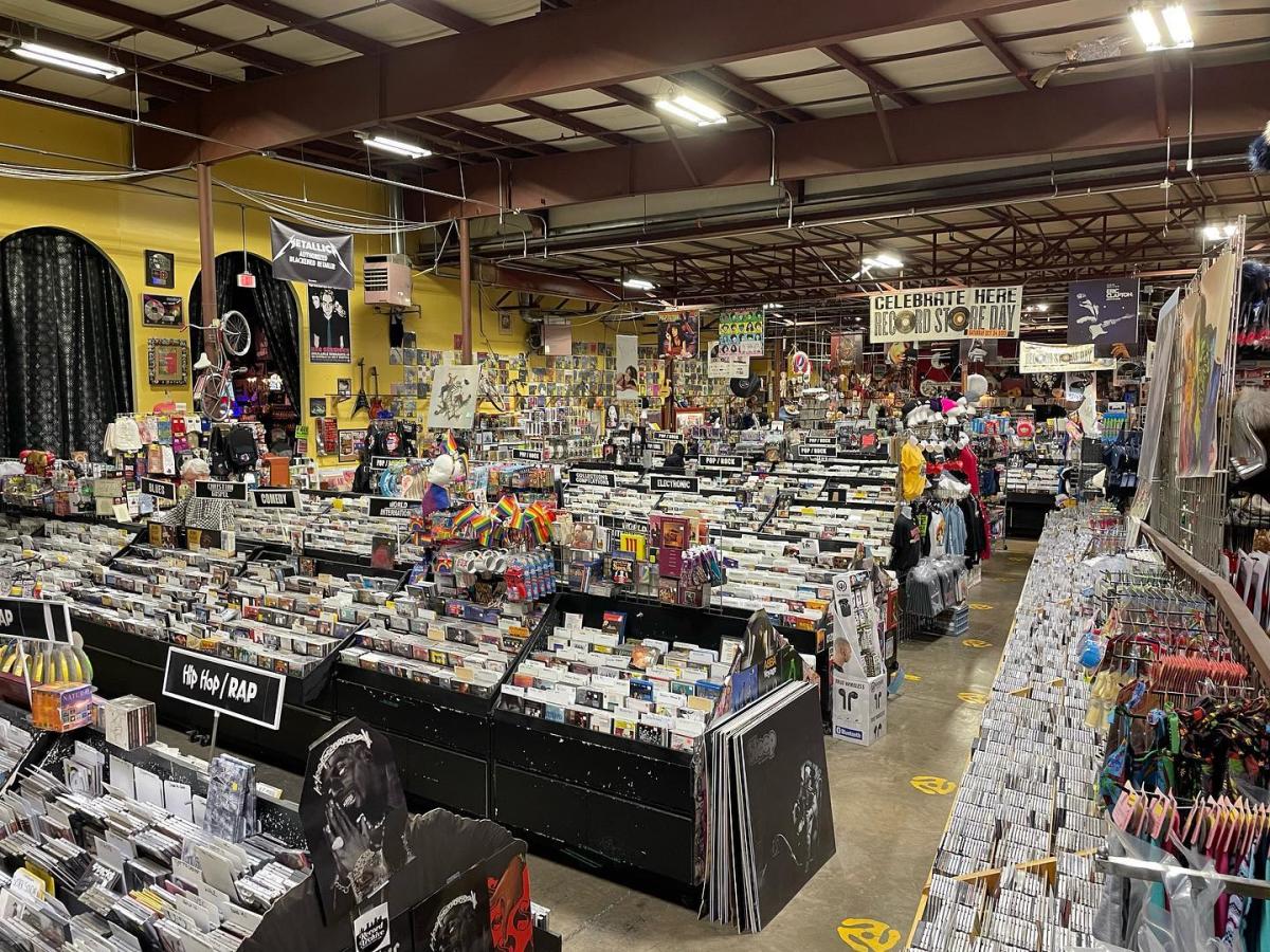 Record Archive Inc. | Rochester, NY 14610