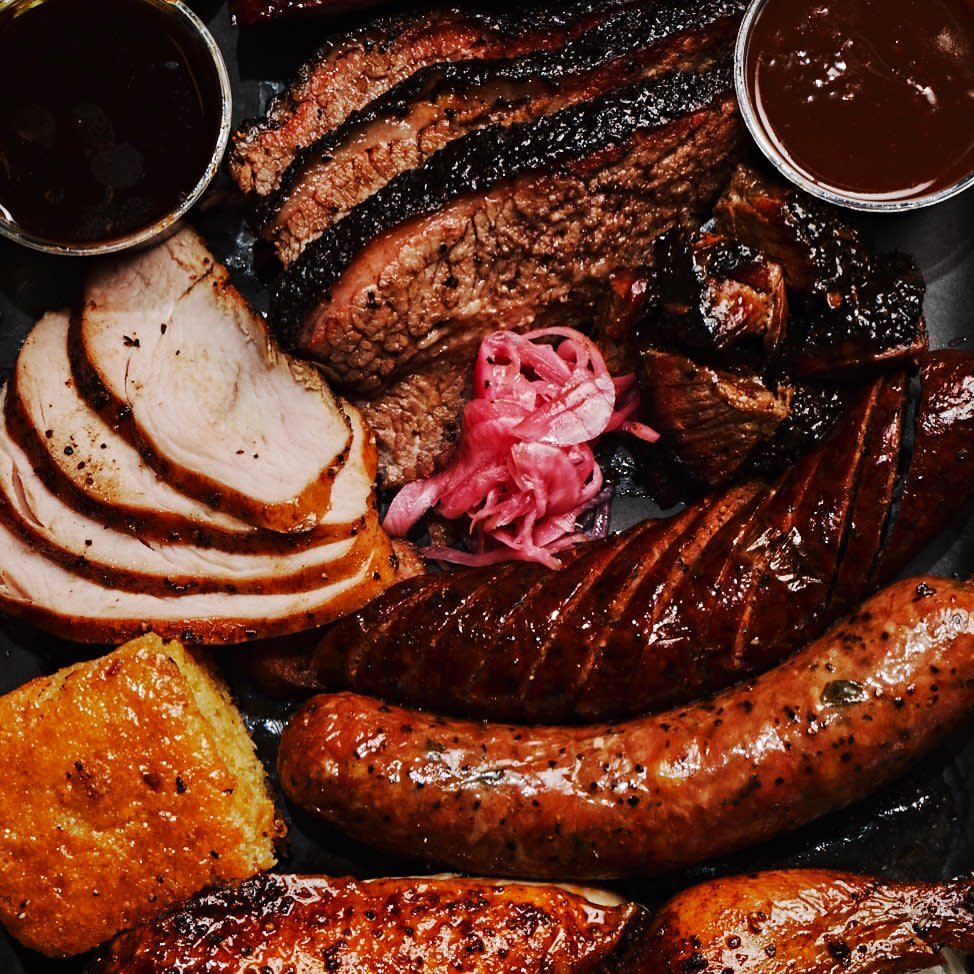 Horn bbq on sale