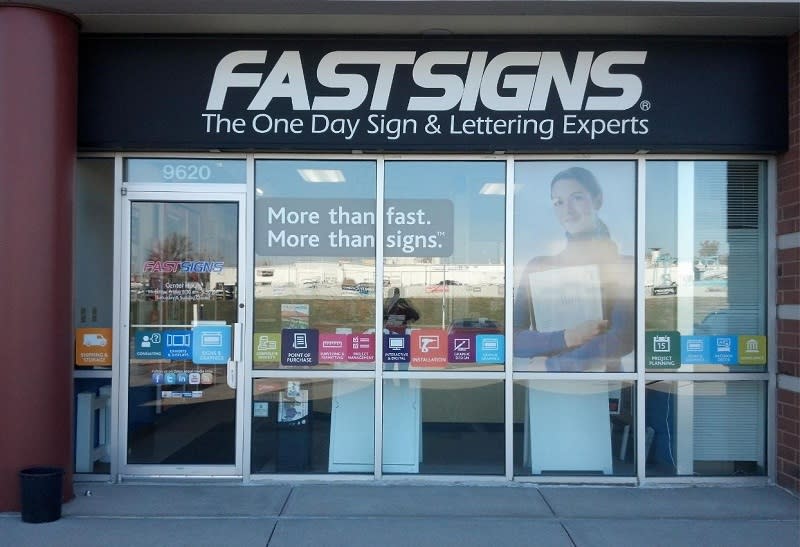Fastsigns