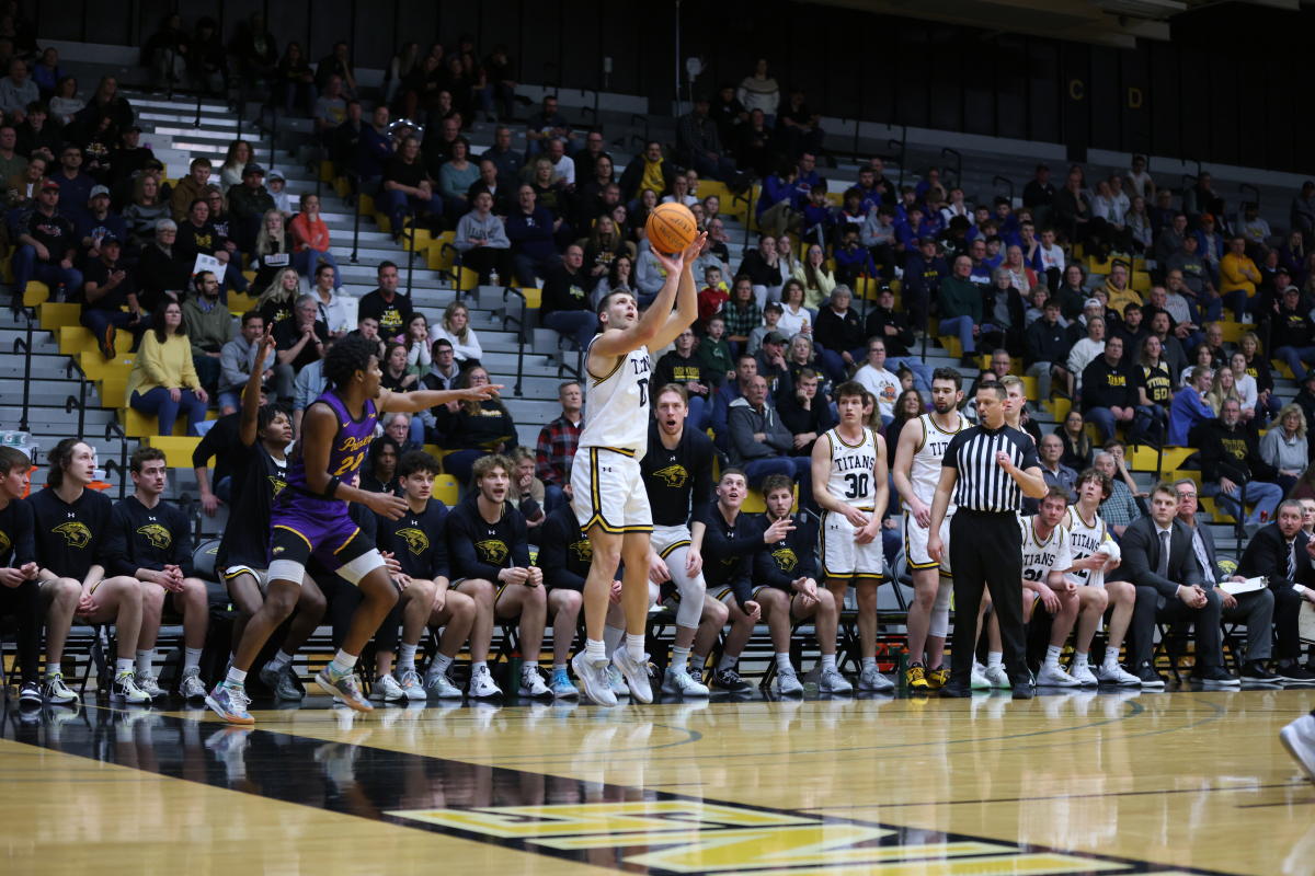 UWO Women's Basketball vs UWRiver Falls