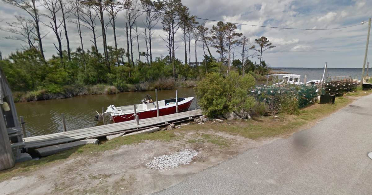 Manns Harbor (Old Ferry Dock Road) Boat Ramp