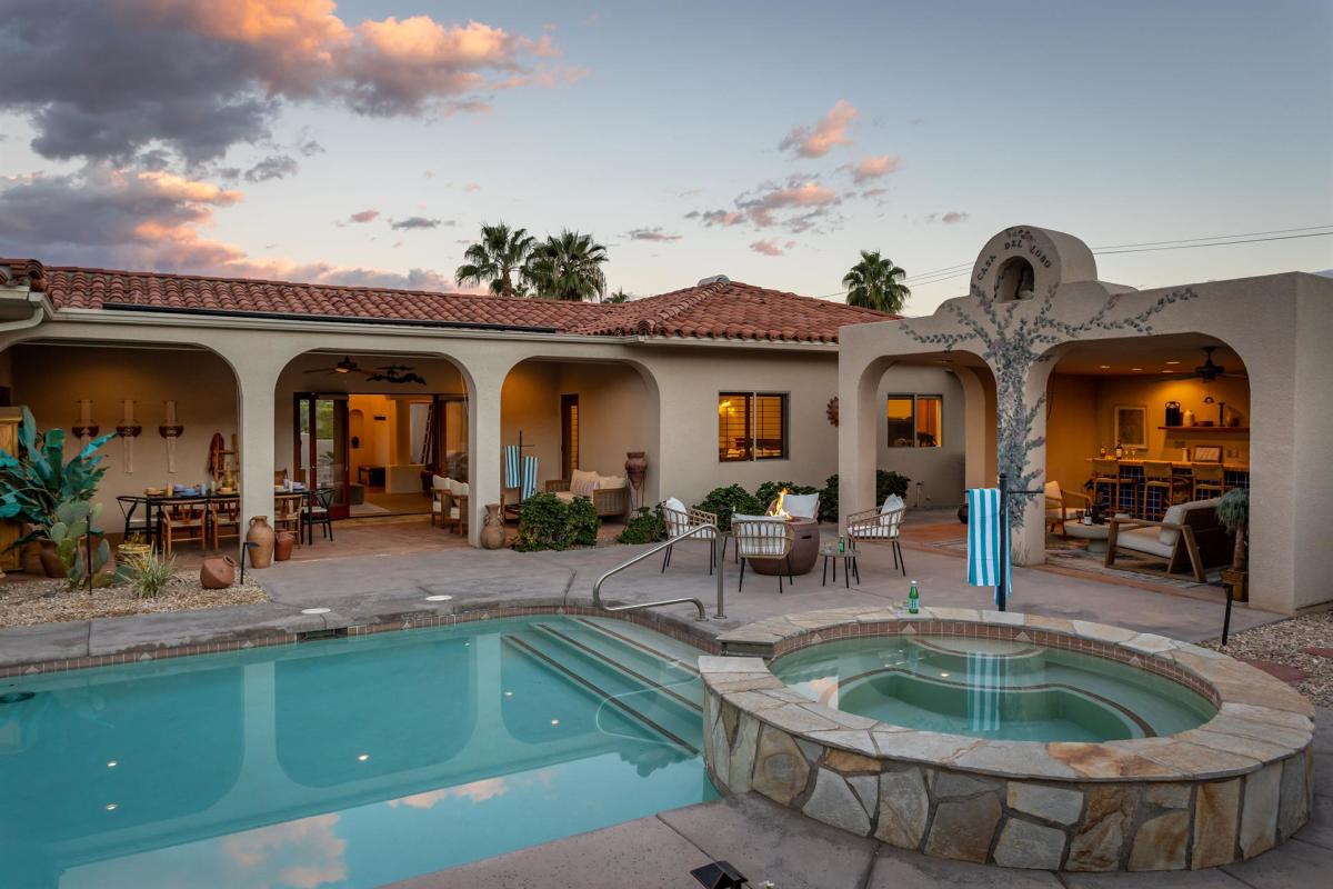 Casa Del Lobo - Stunning custom-built Spanish-style home. 4bd/2.5ba ...