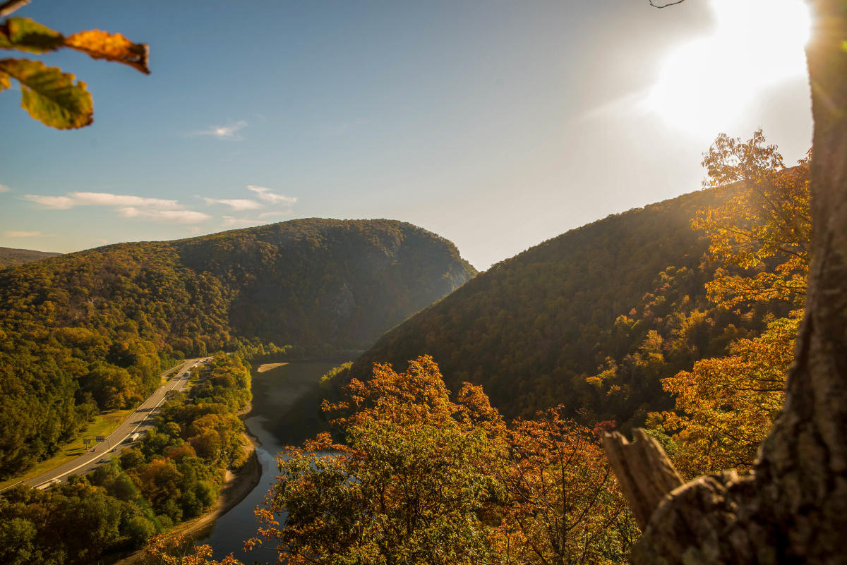 Mount Minsi Appalachian Trail Hiking Delaware Water Gap, PA 18327