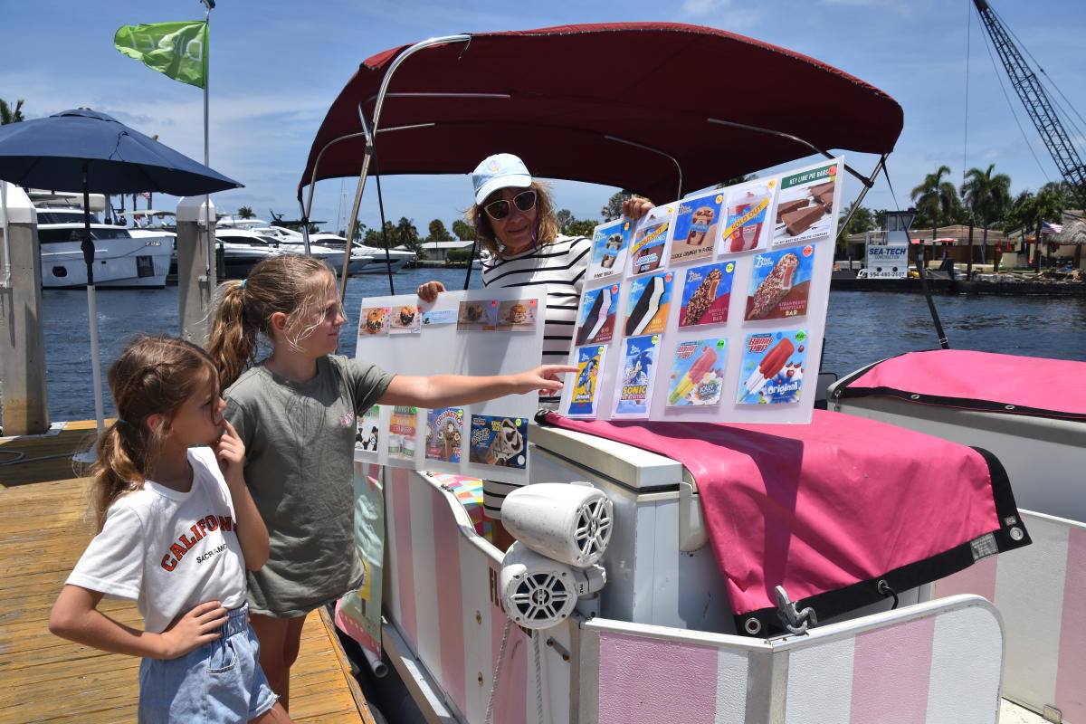 ICE CREAM FLOAT POMPANO
