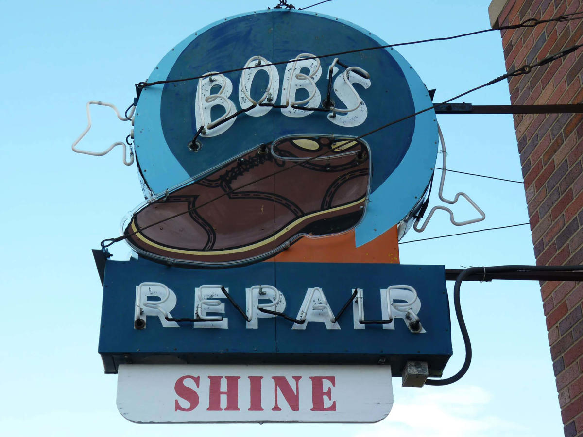 bobs shoes store