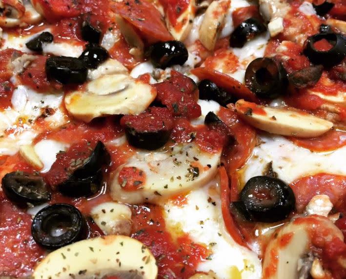 Caserta Pizzeria Providence, RI 02903