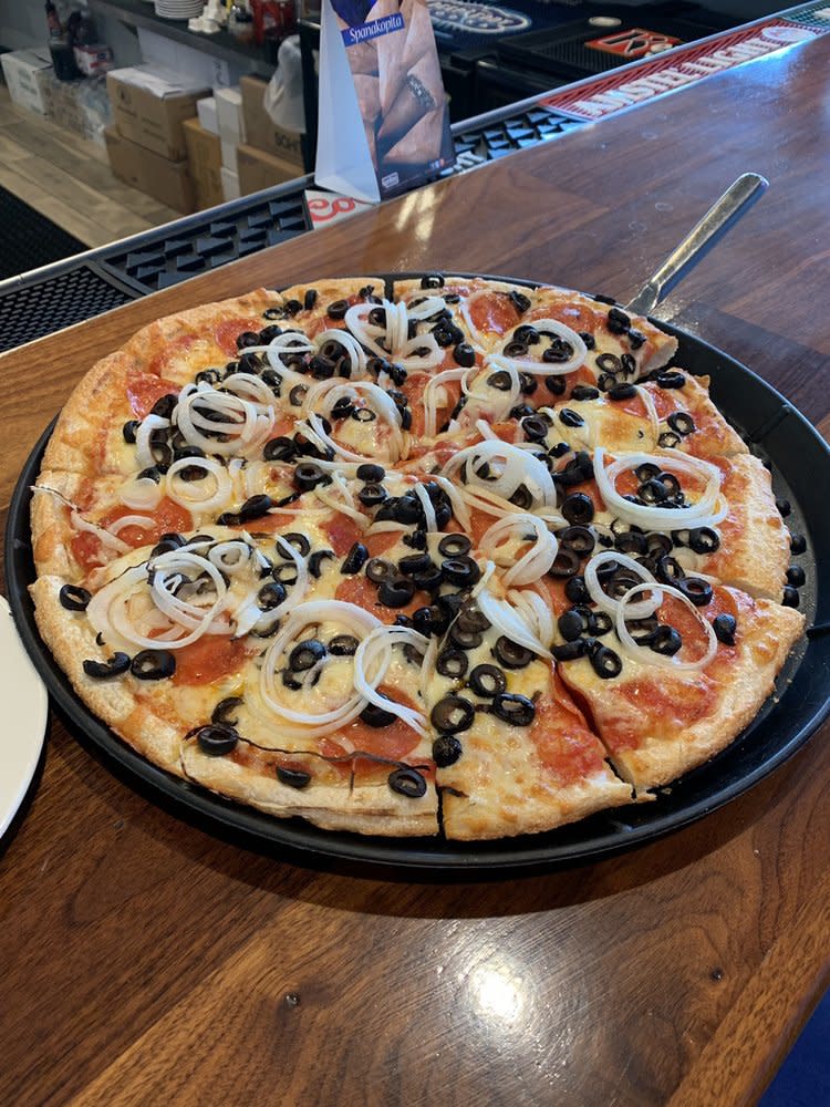 Zorba's Pizza & Pub North Providence, RI 029044630