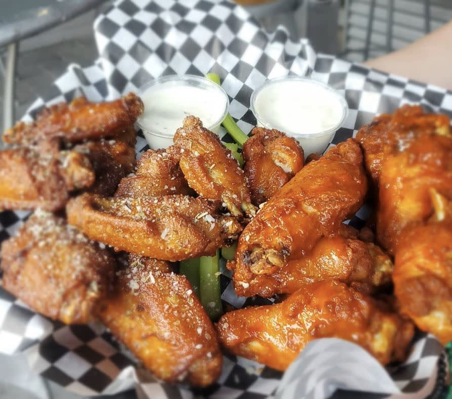 Snookers Sports, Billiards, Bar & Grill Providence, RI 02904