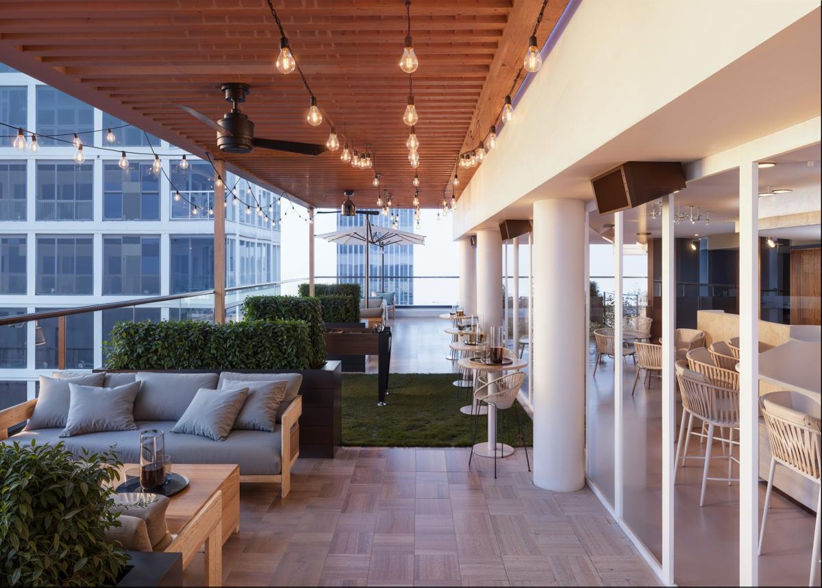 Solaire Rooftop