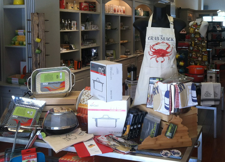 Ladles and Linens Kitchen Shoppe Roanoke, VA 24011