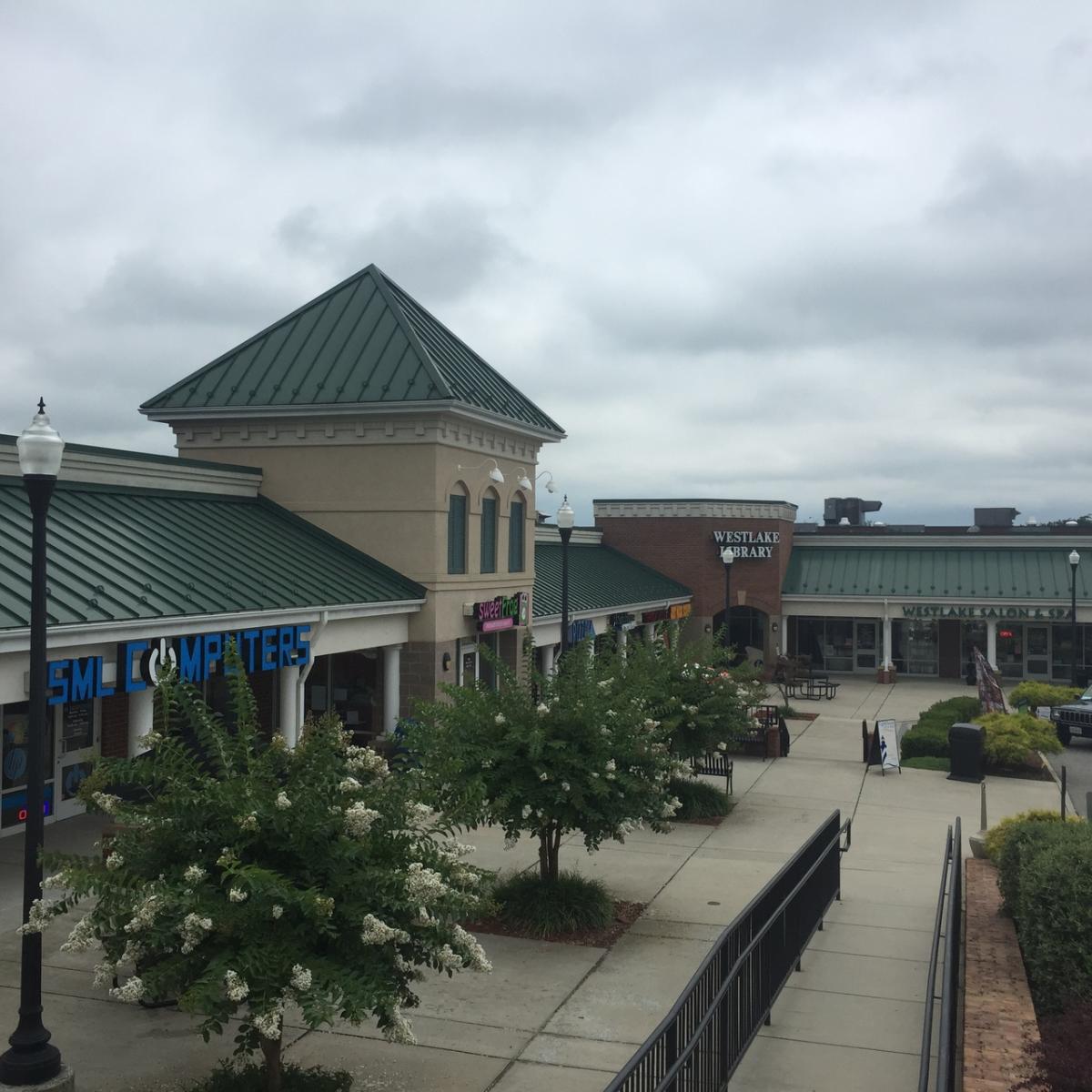 Westlake Towne Center Hardy, VA 24101