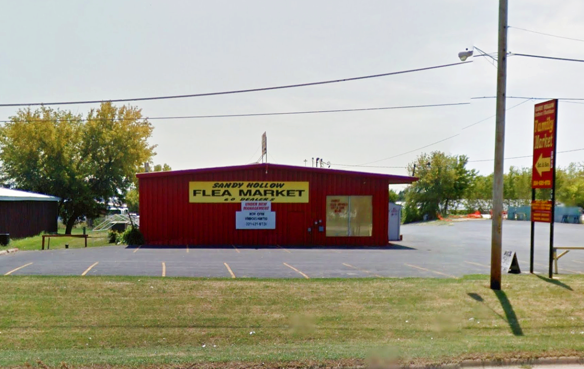 Sandy Hollow Flea Market