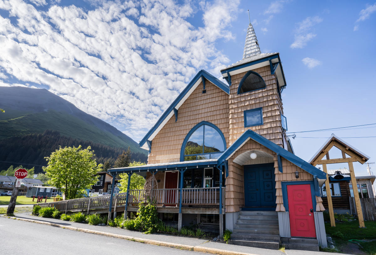 Resurrect Art Coffee House