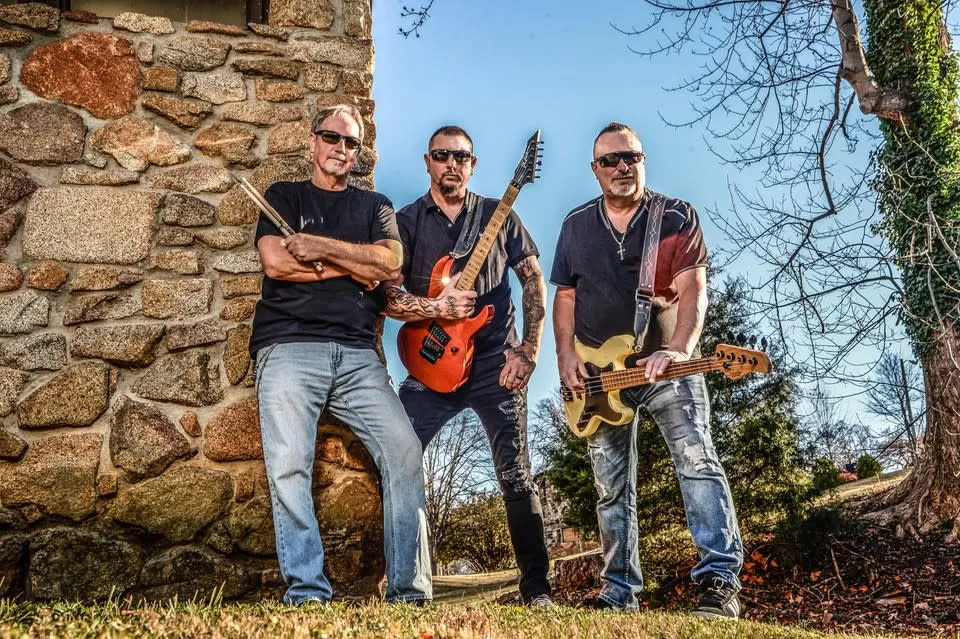 Cross Roads Music Fest- ON3