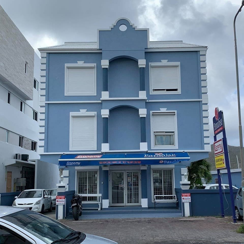 Paradise Car Rental / Economy Rent a Car SXM