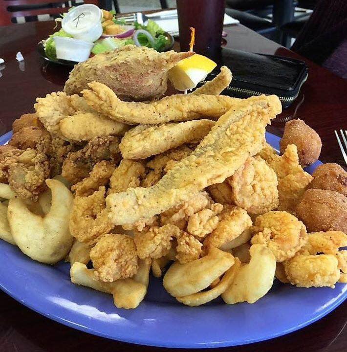 Pearl's Seafood Market and Restaurant