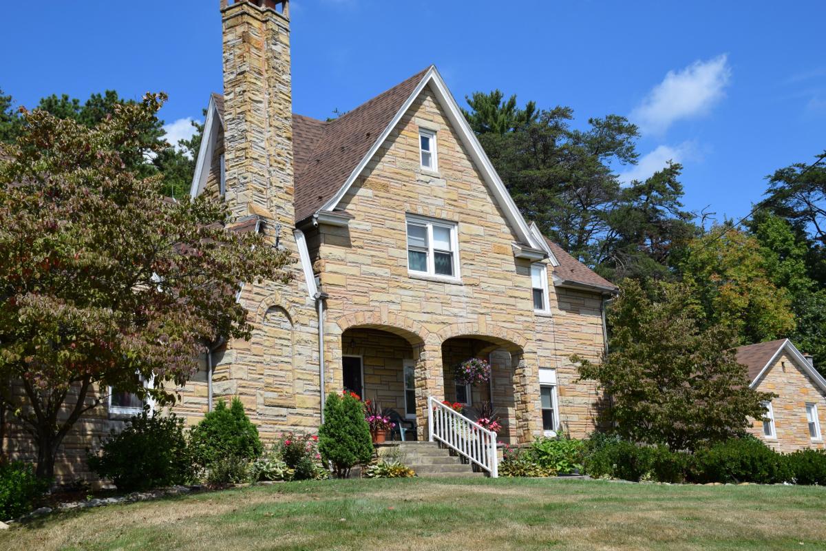 Latorre House Bed & Breakfast Elysburg, PA