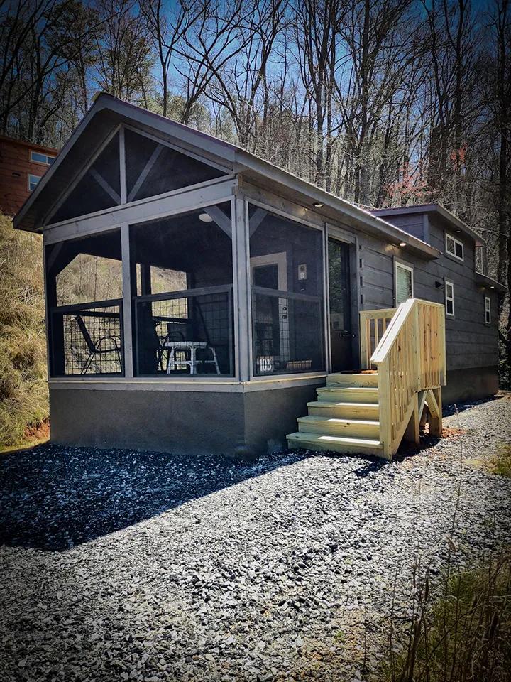 Tiny House Rentals Smoky Mountains Image to u