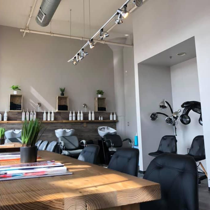 Adagio Salon