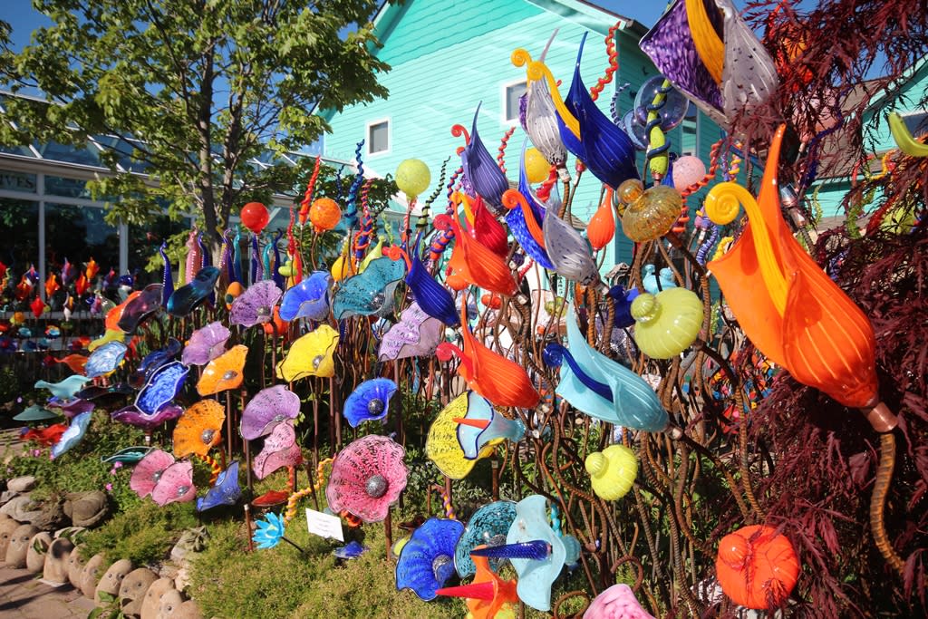 Bayside Gallery Suttons Bay, MI 49682