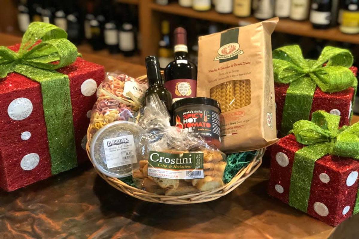 Burritt's Fresh Market Traverse City, MI 49684