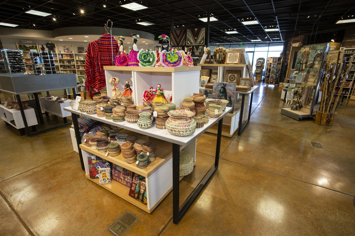 A Treasure Trove For Outdoor Enthusiasts: Exploring The National Parks Store In Oro Valley, Arizona