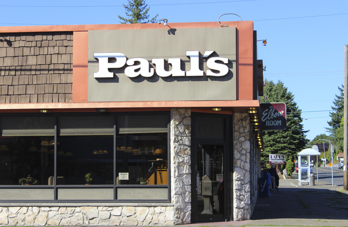 Paul's Restaurant & The Elbow Room Lounge