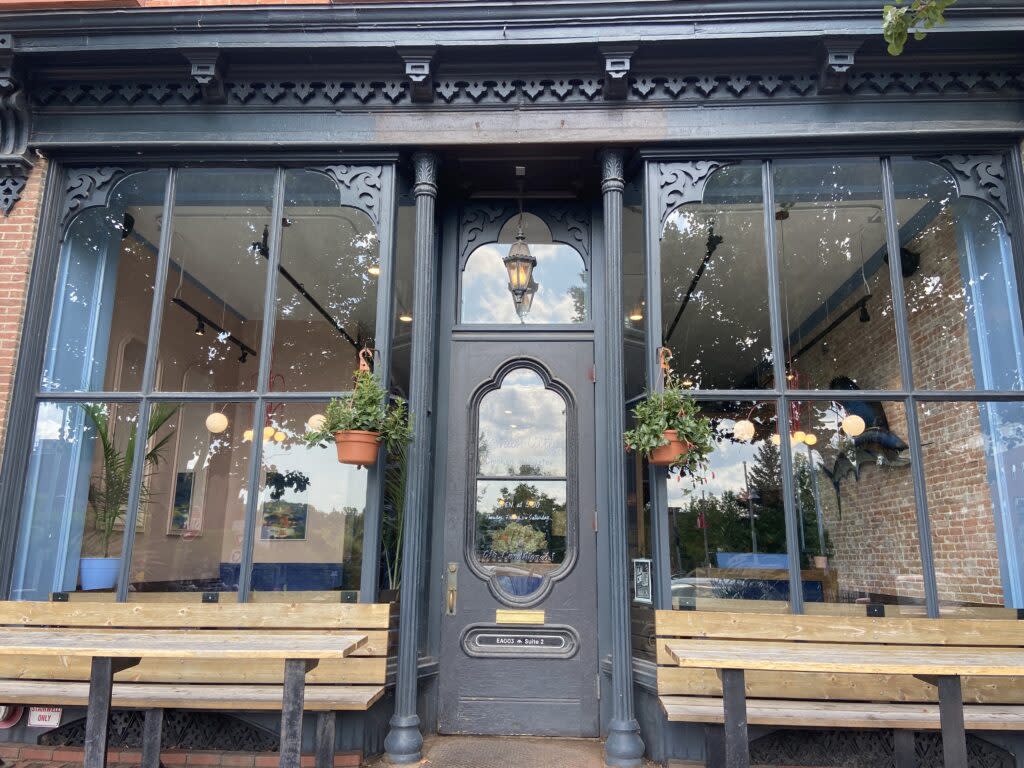 Onion City Chicken & Oysters