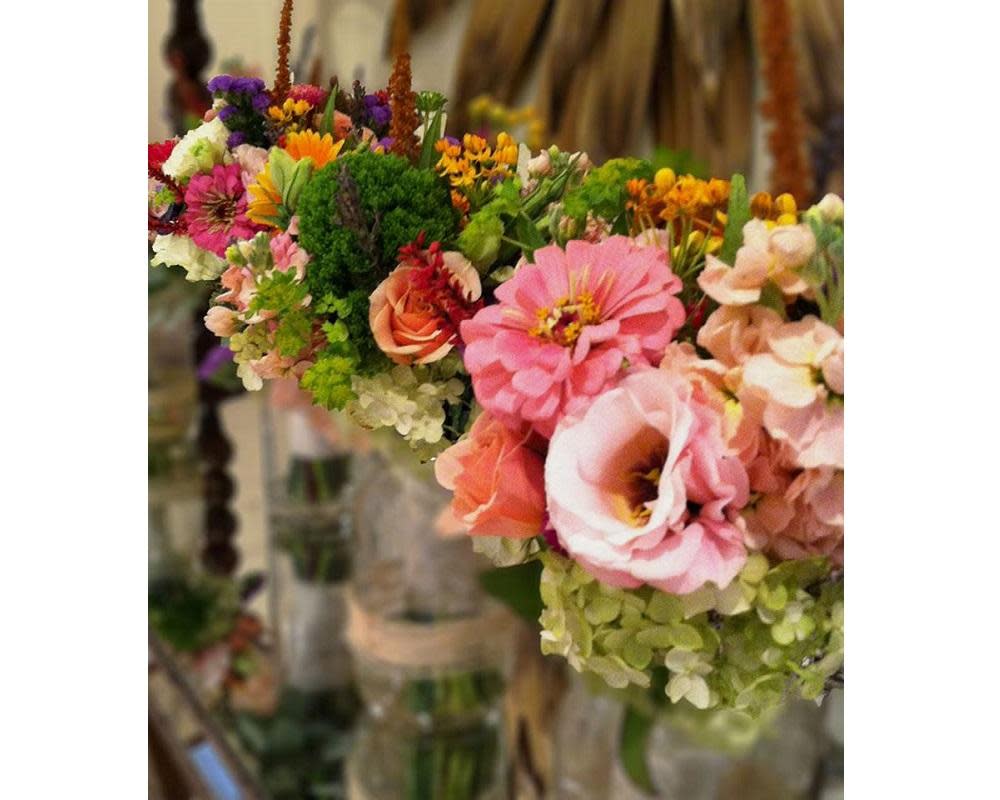 Country Garden Florist   10313760 10152044555811456 6976412136336371817 N 1fe35d0e 5056 A36a 072fff86e7ab18c6 