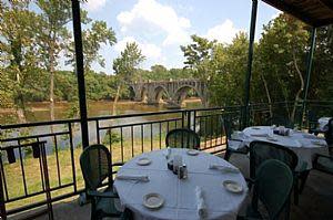 Brock's Riverside Grill