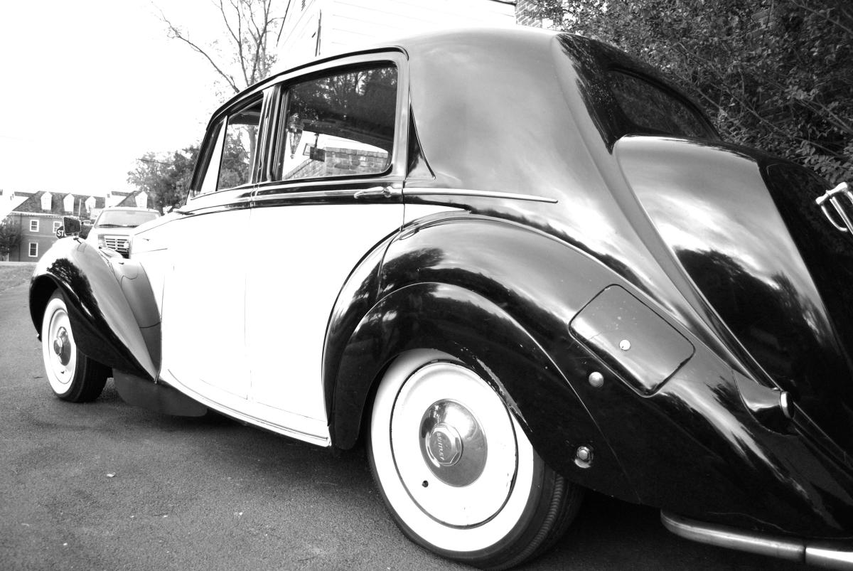 First Class Limo