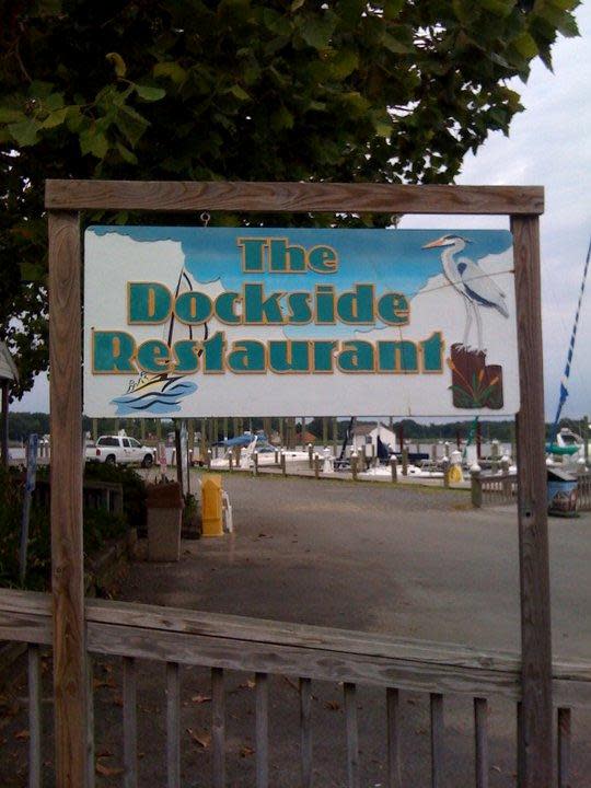 Colonial Beach Yacht Center Dockside Restaurant