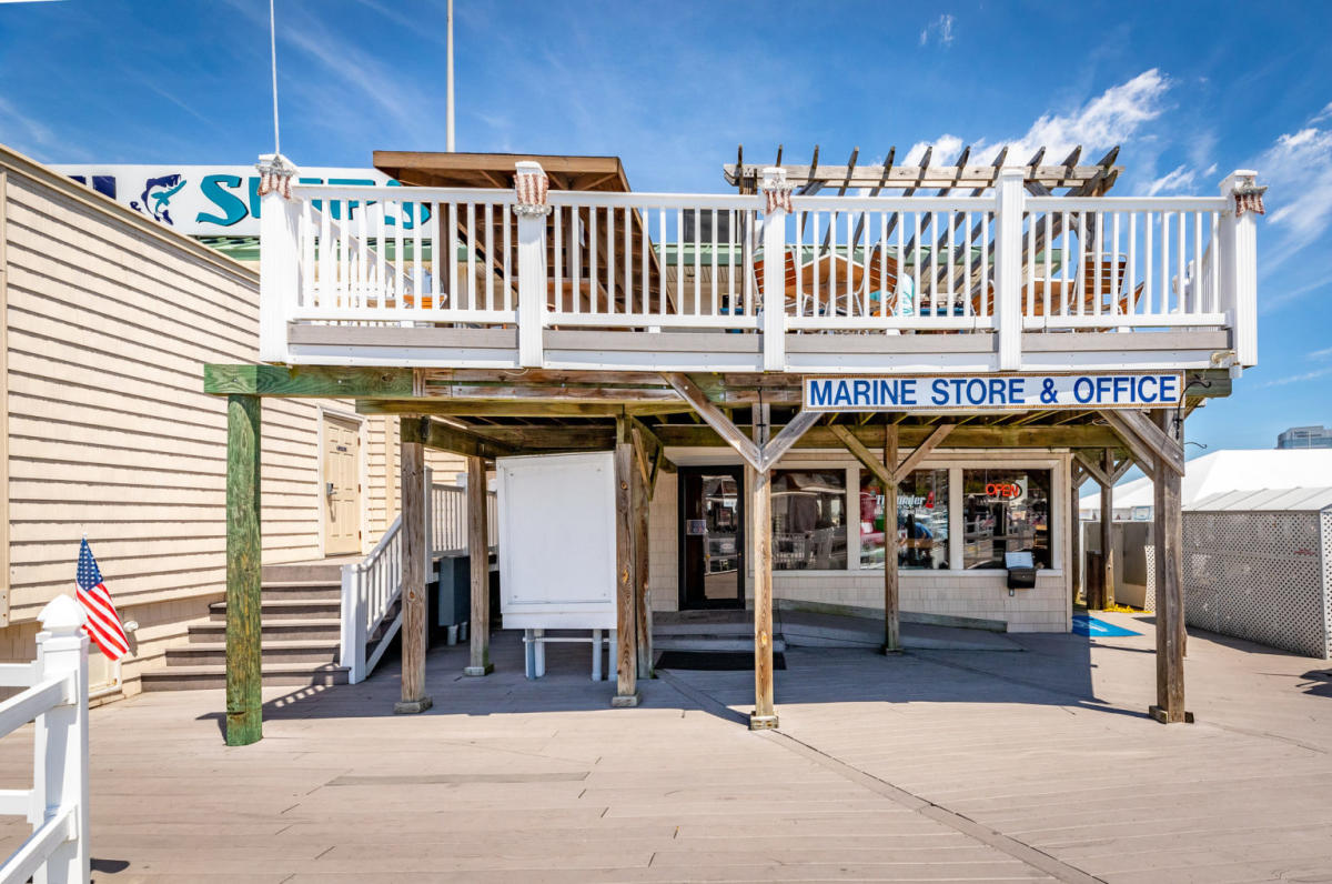 Tidewater Yacht Marina Ship Store