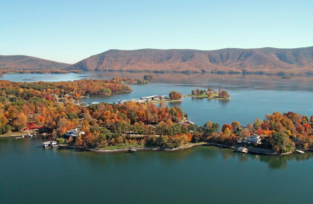 Smith Mountain Lake Vacation Rentals, Inc.