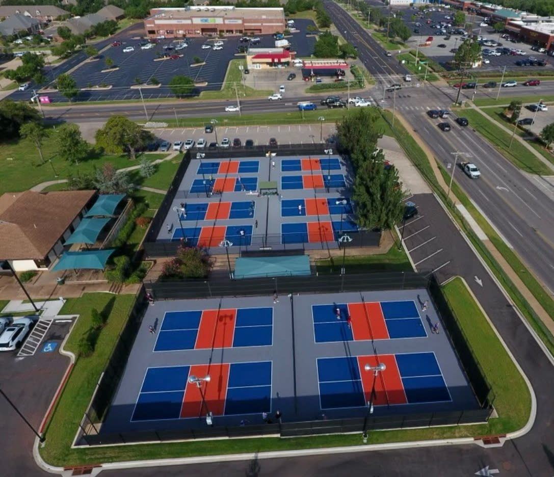 Kickingbird Pickleball Center