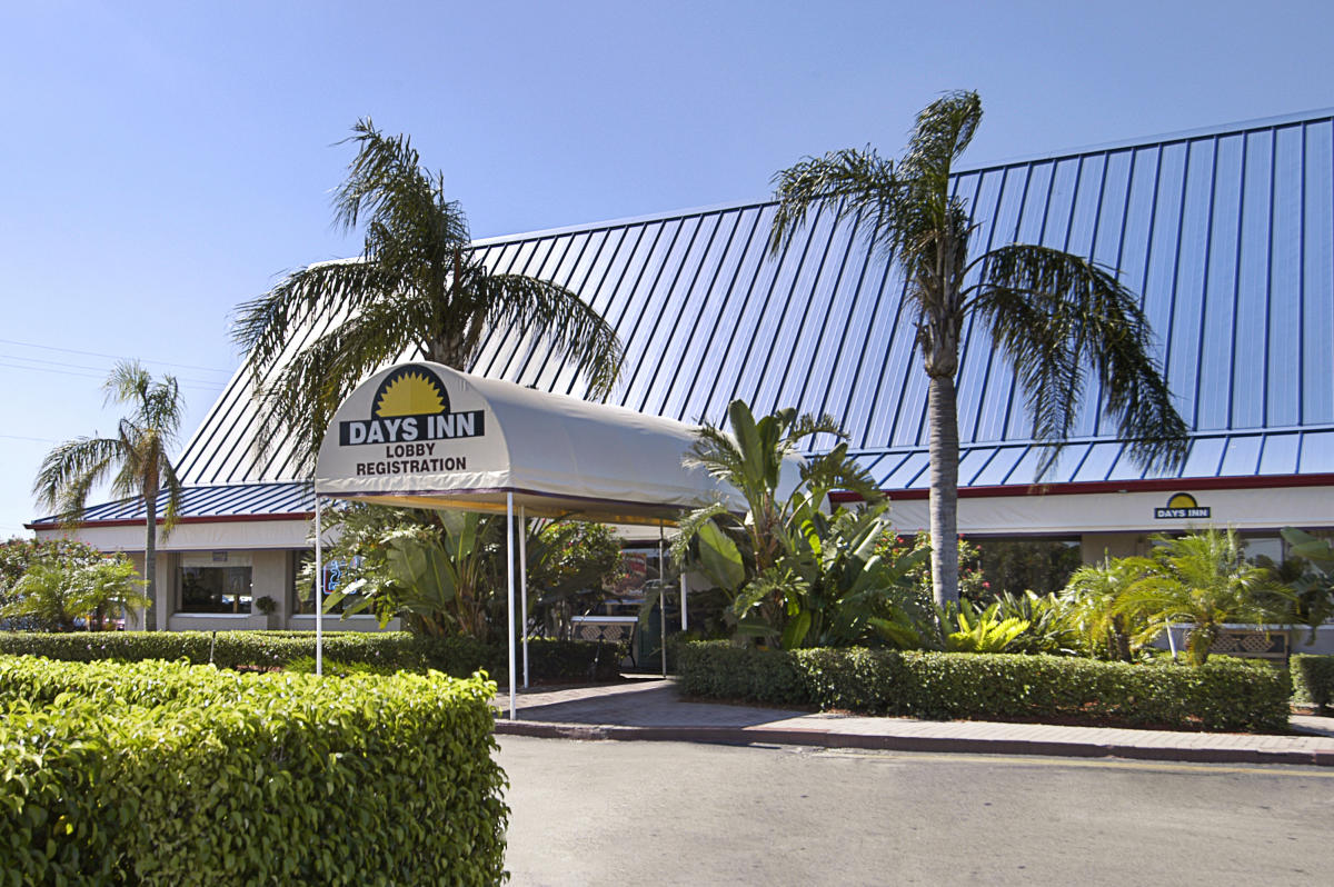 Days Inn - West Palm Beach - Airport North in West Palm Beach | VISIT  FLORIDA, image size:1200x798
