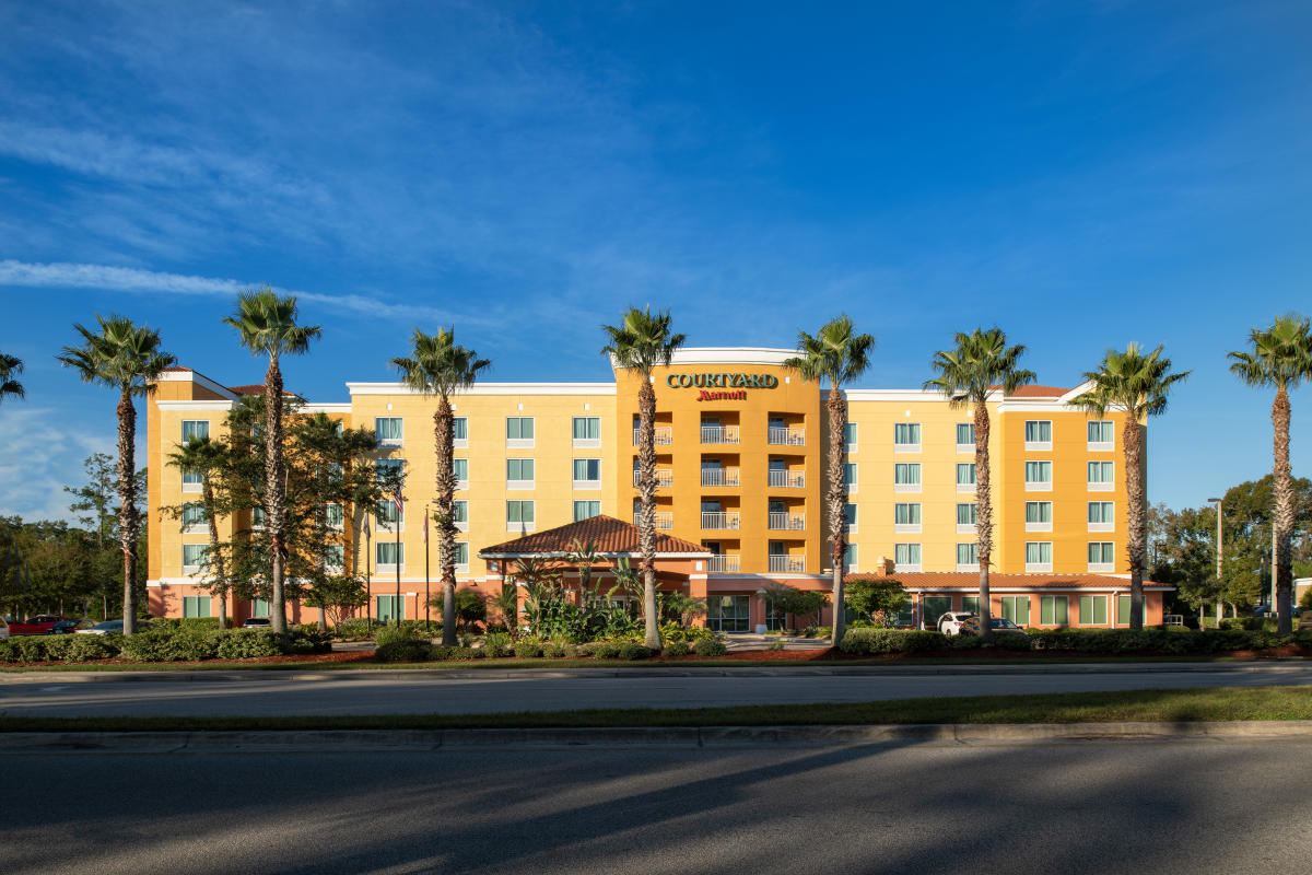 BUSTA BIANCA CAMPIDOGLIO CON PATELLA A TAGLIO PUNTA CONF. 500 PZ Blasetti 8007758000803 6268