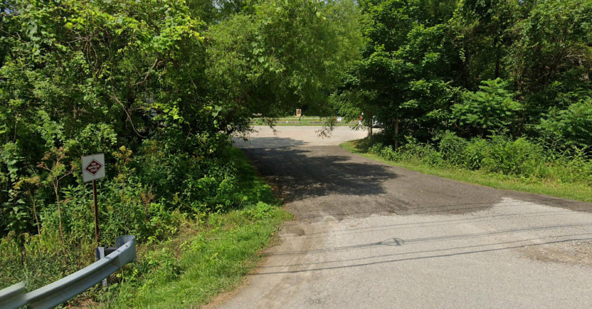 CecilHenderson Road Kurnick Trailhead