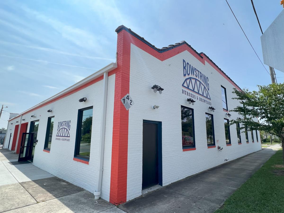Bowstring Burgers & Brewyard Wilmington, NC 28401