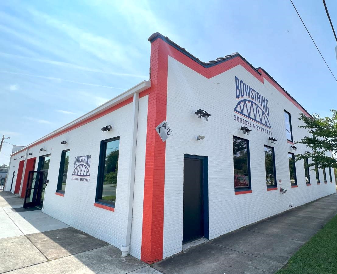 Bowstring Burgers & Brewyard Wilmington, NC 28401