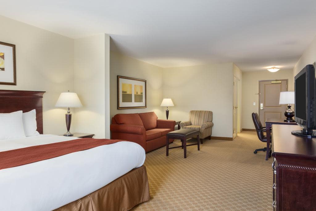 Country Inn & Suites | Rock Hill, SC