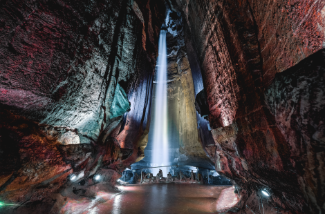 Ruby Falls_Waterfall Landscape