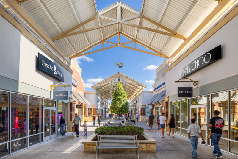 houston premium outlets nike