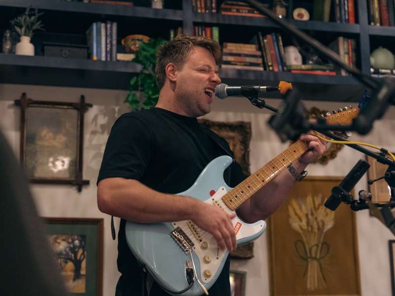 Friday Night Live at Haven Coffee + Cocktails Covington, LA 70433