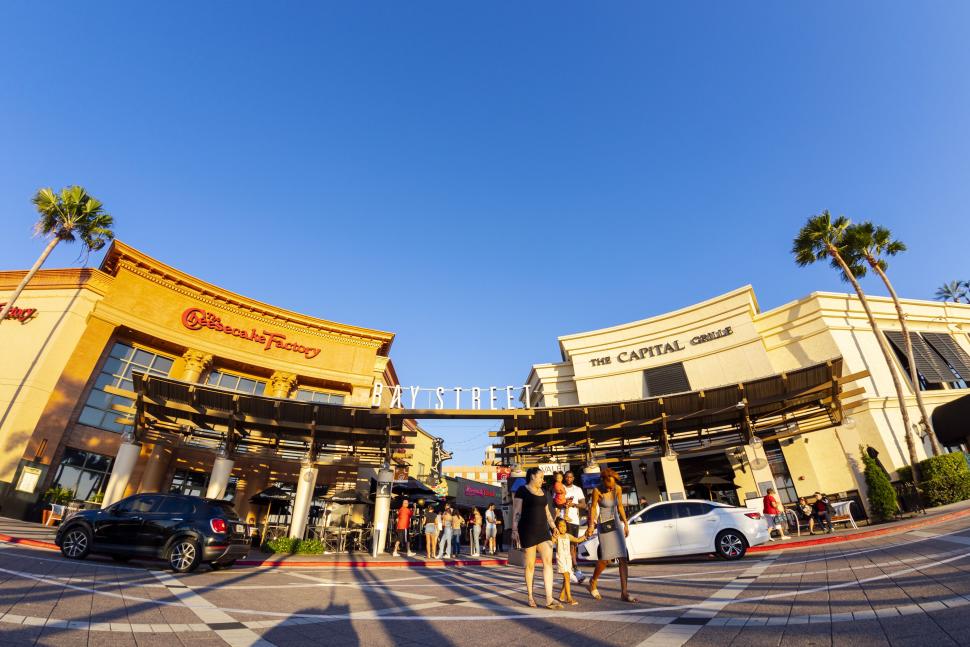 International Plaza and Bay Street