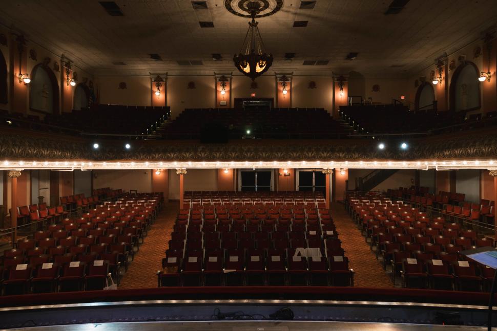 Candlelight: A Haunted Evening of Halloween Classics